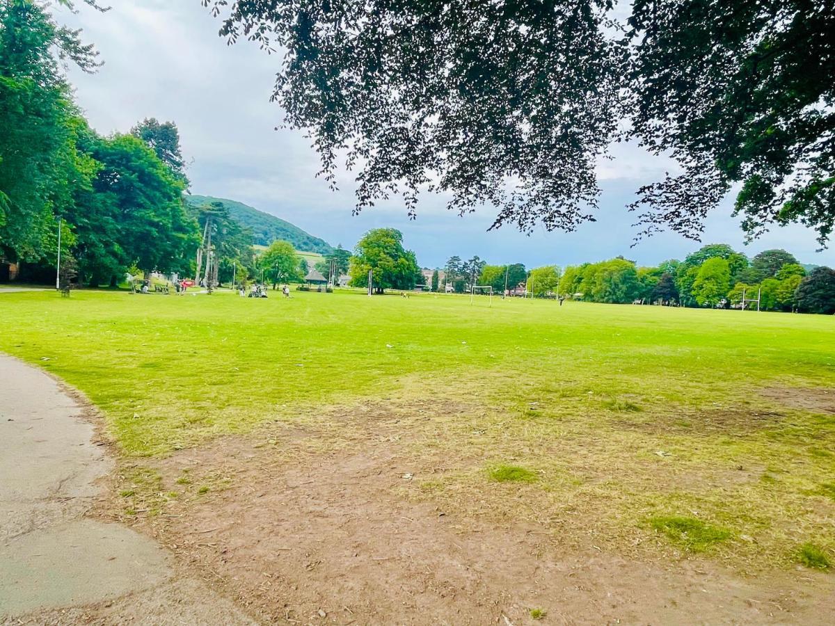 Вилла Tanglewood House Abergavenny With Private Parking Экстерьер фото