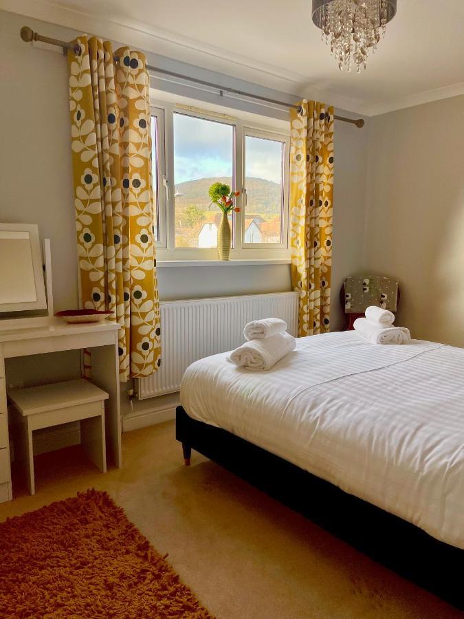 Вилла Tanglewood House Abergavenny With Private Parking Экстерьер фото